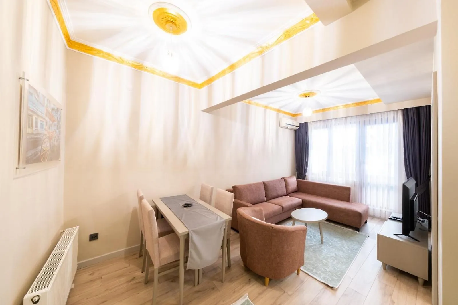 Hotel apartamentowy Taksim 44 Apart & Suites Stambuł